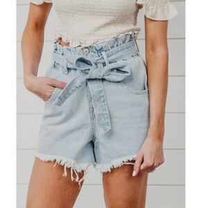 Vervet Paperbag Belted Denim Shorts Light Wash Elastic Waist Medium